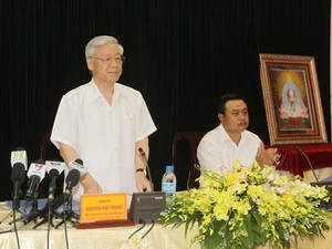 Tổng Bí thư Nguyễn Phú Trọng phát biểu tại buổi làm viêc với các lãnh đạo chủ chốt tỉnh Bắc Giang. (Ảnh: Trí Dũng/TTXVN)