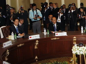 Thủ tướng Nguyễn Tấn Dũng dự Hội nghị Cấp cao ASEAN-Trung Quốc lần thứ 12. (Ảnh: Đức Tám/TTXVN) 