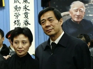 Ông Bạc Hy Lai và vợ là bà Cốc Khai Lai (Nguồn: Reuters)