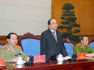 Phó Thủ tướng Nguyễn Xuân Phúc, Trưởng Ban chỉ đạo 138/CP phát biểu tại cuộc họp. (Ảnh: Doãn Tấn/TTXVN)