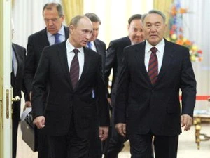 Tổng thống Kazakhstan Nursultan Nazarbayev và Tổng thống Nga Vladimir Putin. (Nguồn: RIA Novosti) 