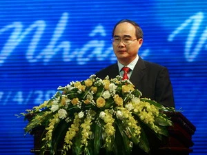 Phó Thủ tướng Nguyễn Thiện Nhân đến dự và phát biểu tại Lễ kỷ niệm. (Ảnh: Huy Hùng/TTXVN)