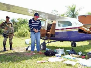 Một chiếc máy bay chở ma túy của Bolivia bị bắt tại Paraguay đầu năm nay (ảnh: ABC)