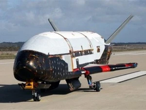 Tàu vũ trụ quân sự X-37B của Mỹ. (Ảnh: AP)