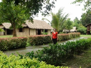 Khu nhà vườn di tích được phục dựng theo ngôi nhà Bác Hồ đã từng ở và làm việc năm 1928 ở Noọng Ổn, Udon Thani, Đông bắc Thái Lan. (Ảnh: Ngọc Tiến/Vietnam+)