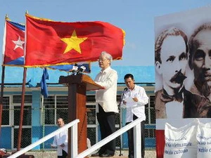 Tổng Bí thư Nguyễn Phú Trọng phát biểu tại lễ míttinh hữu nghị đoàn kết hai nước Việt Nam-Cuba. (Ảnh: Trí Dũng/TTXVN)