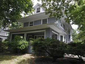 Ngôi nhà thời niên thiếu của Ernest Hemingway tại Oak Park, Illinois. (Nguồn: AP)