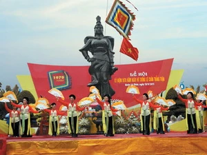 Màn múa mừng Lễ hội kỷ niệm 1970 năm ngày Nữ tướng Lê Chân thắng trận. (Nguồn: Baohaiphong.com.vn)
