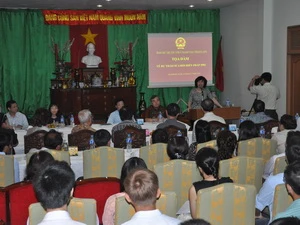 Toàn cảnh buổi tọa đàm về Dự thảo sửa đổi Hiến pháp 1992. (Ảnh: Lê Minh Hưởng/Vietnam+)