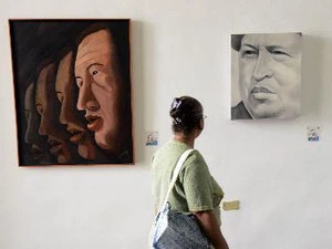 Triển lãm về Tổng thống Hugo Chavez tại Venezuela. (Nguồn; AFP/TTXVN)