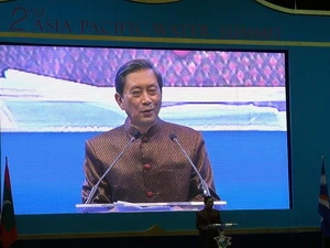 Phó Thủ tướng Thái Lan Plodprasop Suraswadi phát biểu khai mạc. (Ảnh: Hà Linh/Vietnam+)