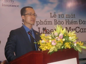 Ông Đỗ Quang Thuận, Tổng Giám đốc Liberty Việt Nam tại lễ ra mắt sản phẩm mới. (Ảnh: Hà Huy Hiệp/Vietnam+)