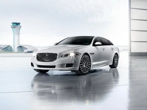 Jaguar XJ. Ảnh minh họa. (Nguồn: netcarshow.com)