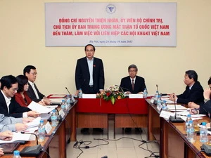 Chủ tịch Ủy ban Trung ương MTTQ Việt Nam Nguyễn Thiện Nhân phát biểu tại buổi làm việc. (Ảnh: Nguyễn Dân/TTXVN)