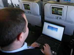 Hơn 1/3 số máy bay chở khách của Mỹ đã cung cấp dịch vụ wifi. (Nguồn: Internet)