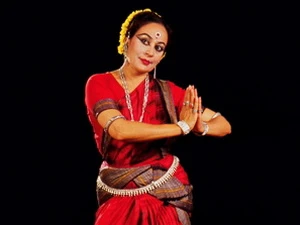 Nghệ sỹ múa Ấn Độ nổi tiếng Sonal Mansingh. (Nguồn: tienphong.vn)