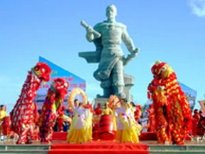 Lễ hội Mạc Cửu tại Hà Tiên. (Nguồn: kiengiang.gov.vn)