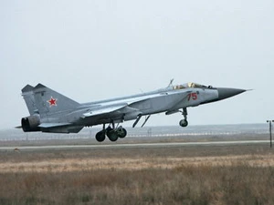 Máy bay tiêm kích đánh chặn siêu âm MiG-31. (Ảnh: RIA Novosti)