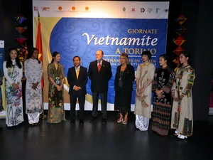 Quang cảnh lễ khai mạc Triển lãm Không gian Văn hóa Việt Nam tại Turin. (Ảnh: Phạm Thành/Vietnam+)