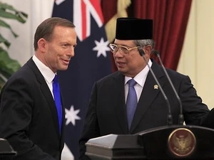 Tổng thống Indonesia Yudhoyono và Thủ tướng Australia Tony Abbott. (Nguồn: theaustralian.com.au)