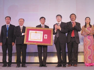 Với những nỗ lực của mình, VDC đã được Chủ tịch nước trao tặng Huân chương Lao động hạng Nhất. (Ảnh: Trung Hiền/Vietnam+)