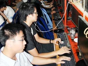 Đường truyền cáp quang AAG bị đứt một lần nữa lại gây chậm chạp cho Internet Việt Nam đi quốc tế. (Ảnh: Phương Chi/Vietnam+)