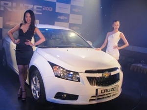 Chevrolet Cruze 1.8AT 2013 có giá bán 656 triệu đồng từ ngày 1/9 tới. (Ảnh: Việt Hùng/Vietnam+)