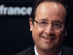 Ông Francois Hollande cho rằng thế giới cần đầu tư nhiều hơn cho các dự án năng lượng tái sinh.