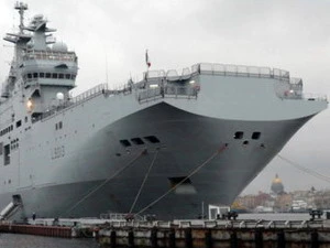 Tàu tấn công đổ bộ lớp Mistral. (Nguồn: AFP)