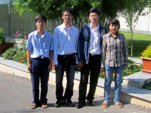 Đoàn học sinh Việt Nam tham dự cuộc thi toán quốc tế lần thứ 17 tại Bulgaria. (Nguồn: TTXVN)