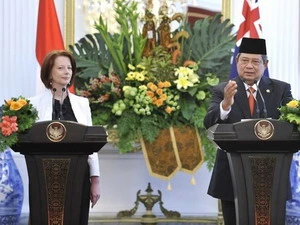 Tổng thống Indonesia Susilo Bambang Yudhoyono (phải) và Thủ tướng Australia Julia Gillard. (Nguồn: Getty images)