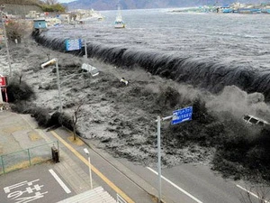 Cơn sóng thần hồi tháng 3/2011 gây ra hậu quả khủng khiếp. (Nguồn: Internet)