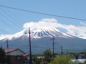 Núi Phú Sĩ. (Nguồn: joesaninnippon.wordpress.com)