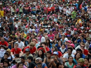 Dòng người biểu tình ở Philippines. (Nguồn: globalpost.com)