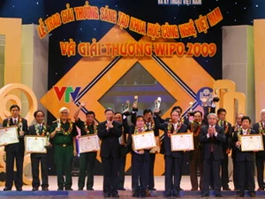 Lễ trao giải thưởng Sáng tạo Khoa học Công nghệ 2009. (Nguồn: Internet) 