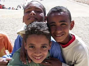 Trẻ em Ai Cập.