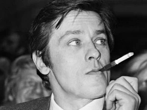 Liên hoan phim Cannes vinh danh tài tử Alain Delon