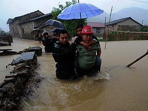 Mưa lớn ở An Huy (Trung Quốc). (Nguồn: channelstv.com)