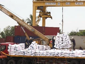 Sản lượng hàng hoá thông qua cảng Đà Nẵng đạt mức cao nhất. (Ảnh: Trần Lê Lâm/TTXVN)