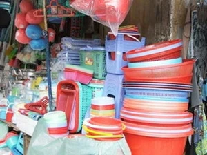 Đồ nhựa gia dụng Việt Nam được người dân Campuchia ưa chuộng. (Nguồn: Internet)