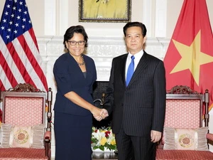 Thủ tướng Nguyễn Tấn Dũng tiếp Bộ trưởng Thương Mại Hoa Kỳ Penny Pritzker. (Ảnh: Đức Tám/TTXVN)