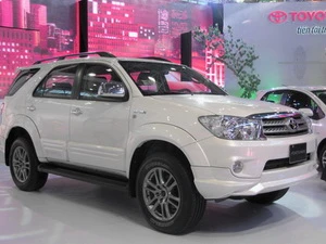 Toyota Fortuner bản thể thao tại Triển lãm ôtô Việt Nam 2010. (Nguồn: Internet)