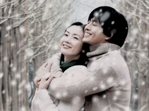 Nữ diễn viên Choi Ji Woo trogn bộ phim "Bản tình ca mùa đông".