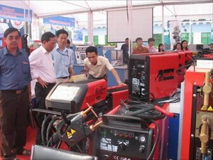 Một gian hàng tại Hội chợ hàng công nghiệp Việt Nam 2008. (Ảnh: vista.gov.vn)