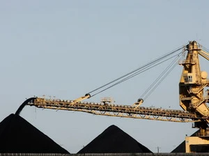 Than đá chuẩn bị được xuất khẩu tại Newcastle, Australia. (Nguồn: Reuters) 