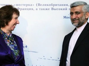 Ông Saeed Jalili và bà Catherine Ashton trong cuộc hội đàm tại Mátxcơva hồi tháng Sáu năm nay. (Nguồn: AFP) 