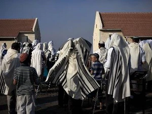 Người định cư Do Thái tại Ulpana gần Beit El, gần Ramallah, khu Bờ Tây. (Nguồn: AFP/TTXVN)