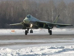 Máy bay Sukhoi thế hệ thứ 5 "PAK FA" trong chuyến bay thử nghiệm đầu tiên hồi năm 2009. (Nguồn: AFP/TTXVN)