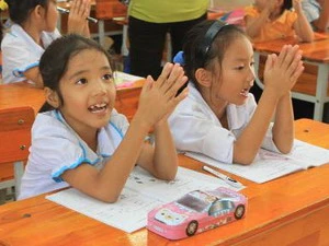 Các bé ở Làng trẻ em SOS ở Thanh Hóa. (Ảnh minh họa: Nguyễn Thủy/TTXVN)