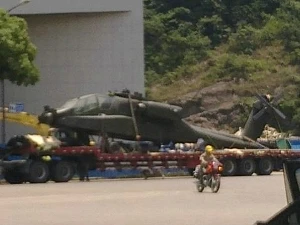 Hình ảnh được cho là chiếc trực thăng Apache lộ diện ở Chiết Giang. (Ảnh: theaviationist.com)